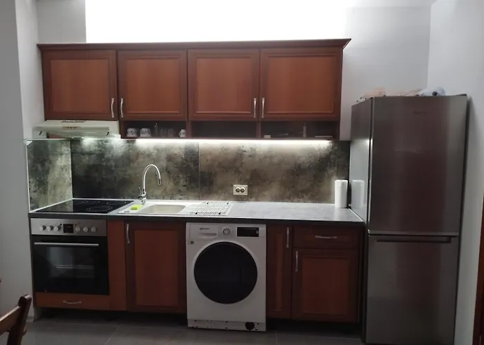 California Complex Apartman Napospart