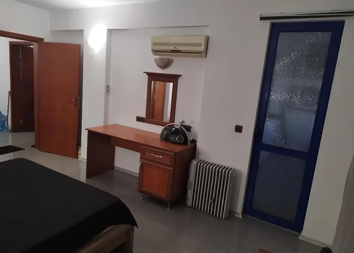 California Complex Apartman