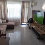 California Complex Apartament *