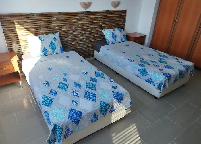 California Complex Sluneční pobřeží