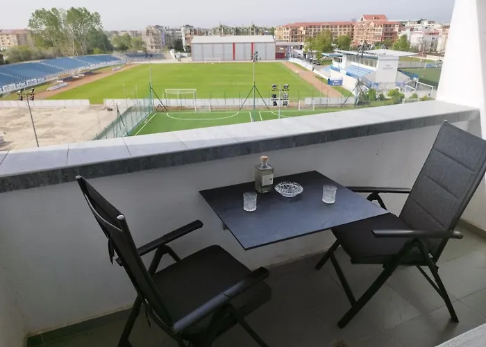 California Complex Apartament