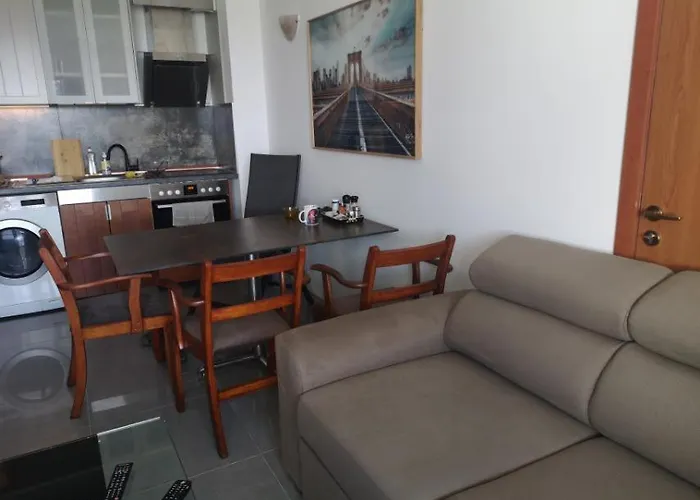 California Complex Apartament